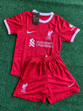Conjunto Infantil Liverpool FC 2023/24 - Camisa e Short Nike