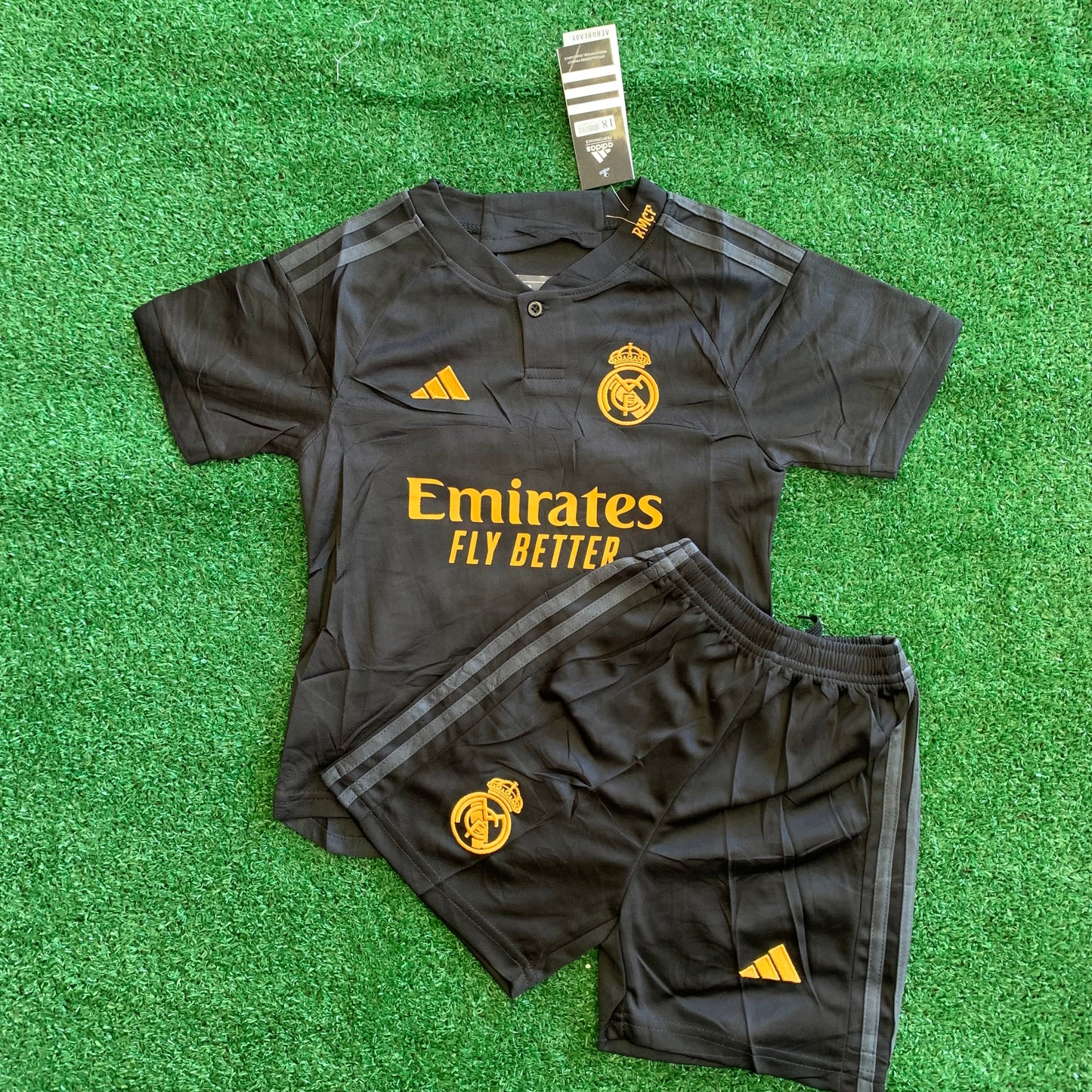 Conjunto Infantil Real Madrid - Uniforme Alternativo Adidas