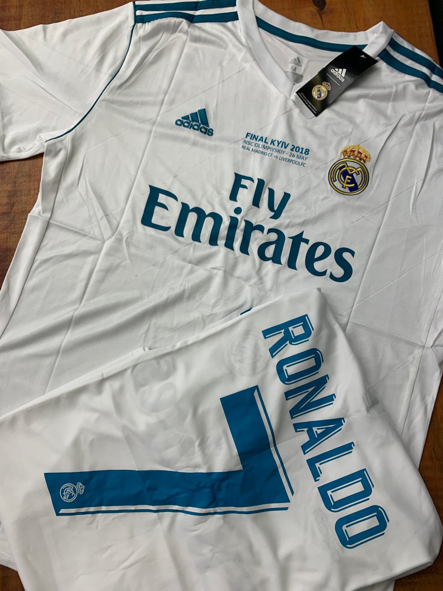 Camisa Retrô Ronaldo 7 Real Madrid